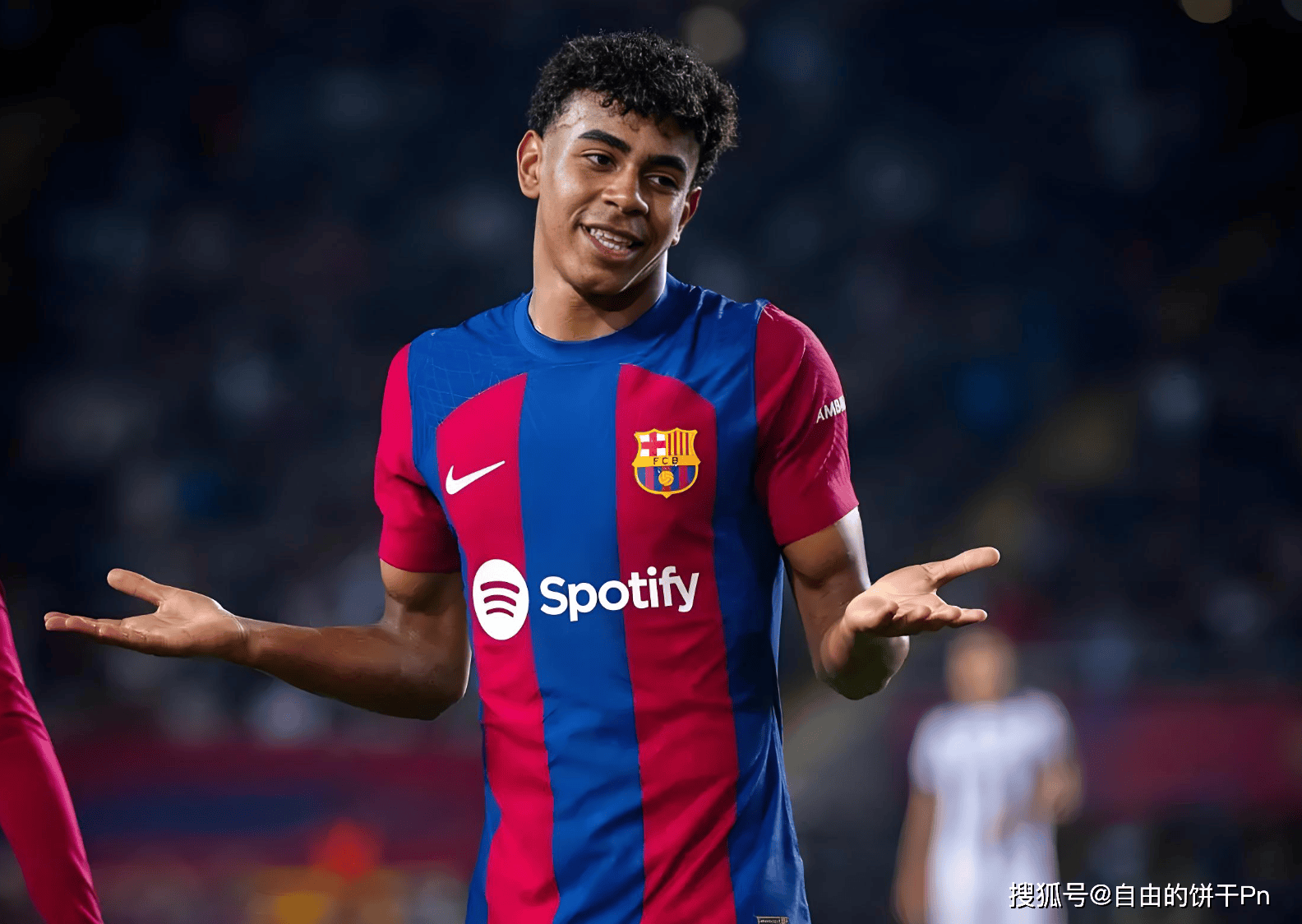 剑南春丨国米2-0拉齐奥登顶，劳塔罗闪击，博尼破门（剑南春丨国米2-0力克拉齐奥登顶：劳塔罗闪击，博尼建功）